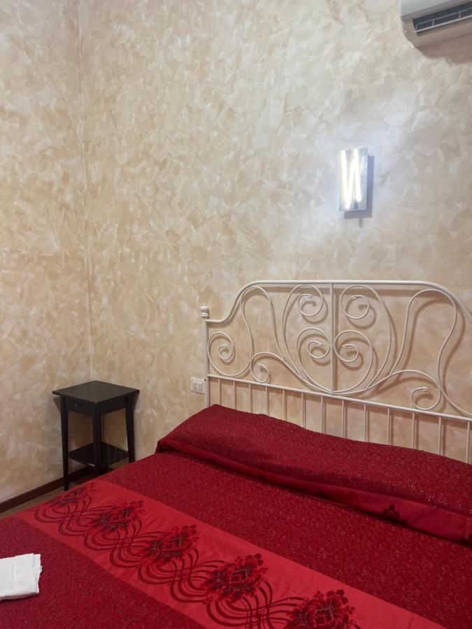 Roma Guest House ภายนอก รูปภาพ